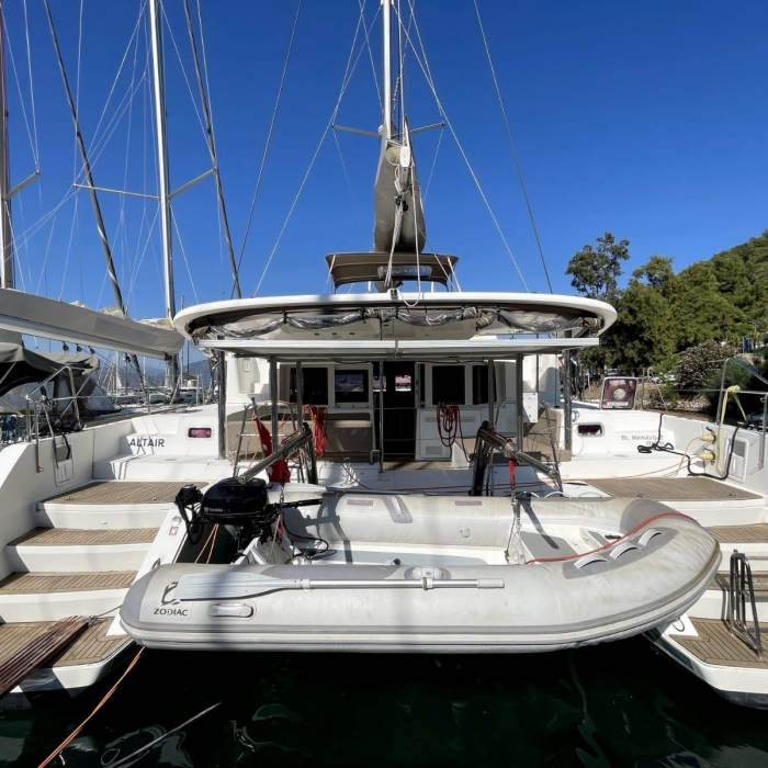 Altair | Lagoon 450 F photo 1