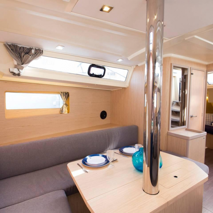 FUGIS II | Oceanis 41.1 photo 5