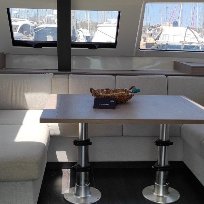 Kon-tiki | Fountain Pajot Elba 45 photo 12