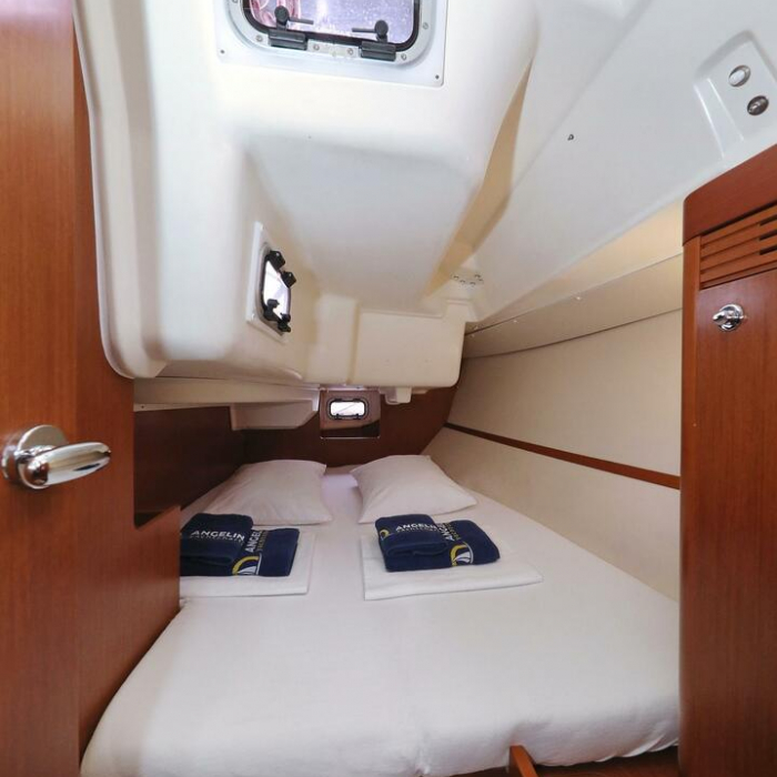 Caprice | Oceanis 34 photo 21