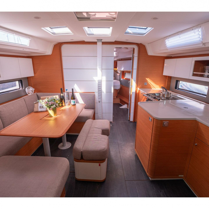 First Song | Dufour 41 photo 3