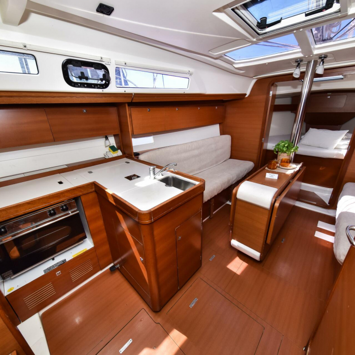 Pape | Dufour 350 GL photo 8
