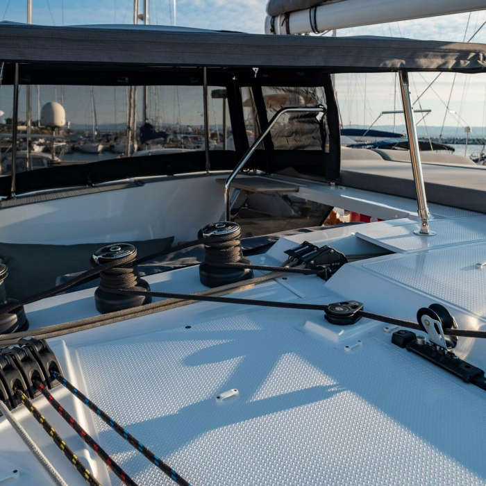 Artemis | Fountaine Pajot Isla 40 photo 14
