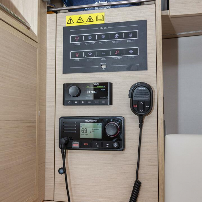 Pink Floyd | Oceanis 34.1 photo 28