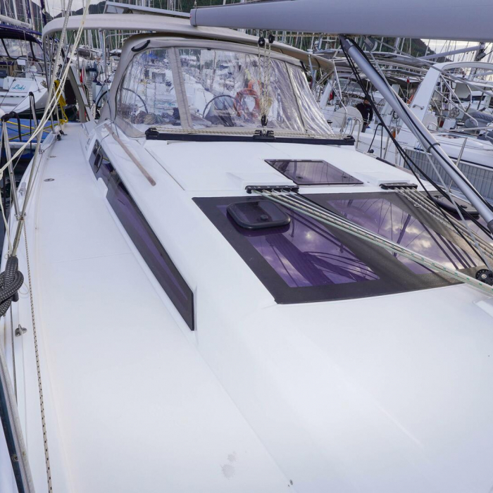 Lady D | Dufour 390 photo 22