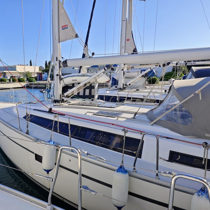 Atena | Bavaria Cruiser 37 photo 1