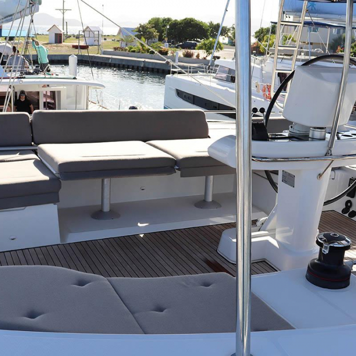 Happy Ours | Lagoon 52 F photo 7