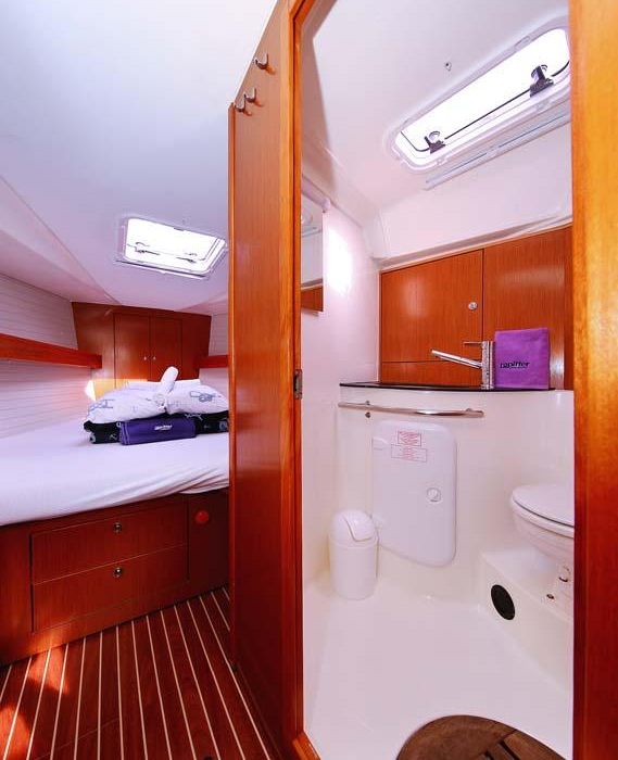 Annabella | Bavaria 43 Cruiser photo 11