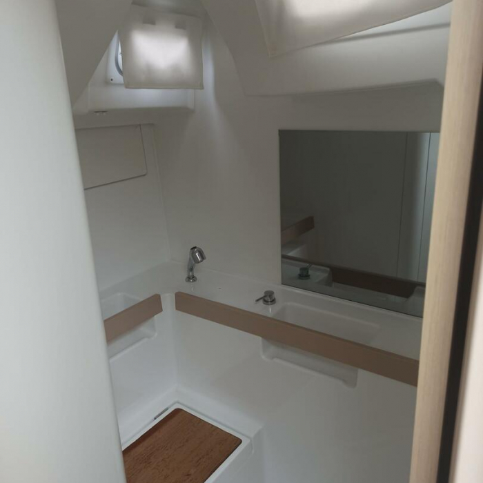 Tamara | Oceanis 38.1.2 photo 19