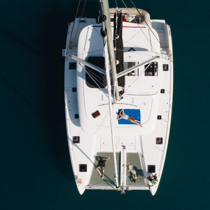 Mami | Lagoon 42 photo 3