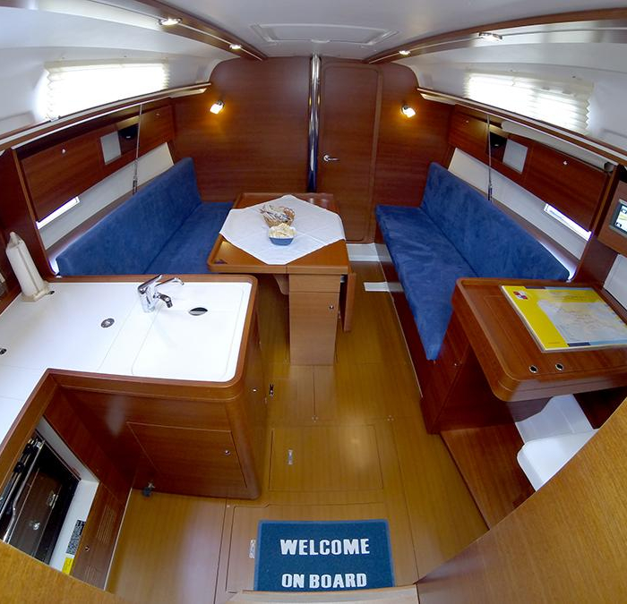 Lara | Dufour 335 GL photo 18