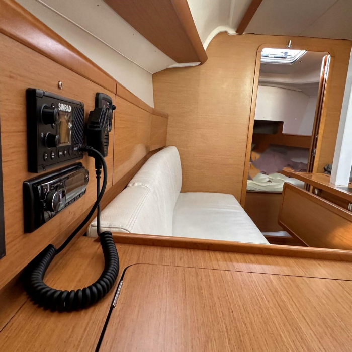 Cosma | Sun Odyssey 33i photo 22