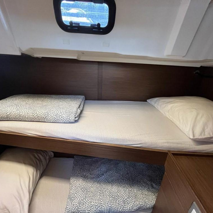 Ariel | Oceanis 46.1 photo 9