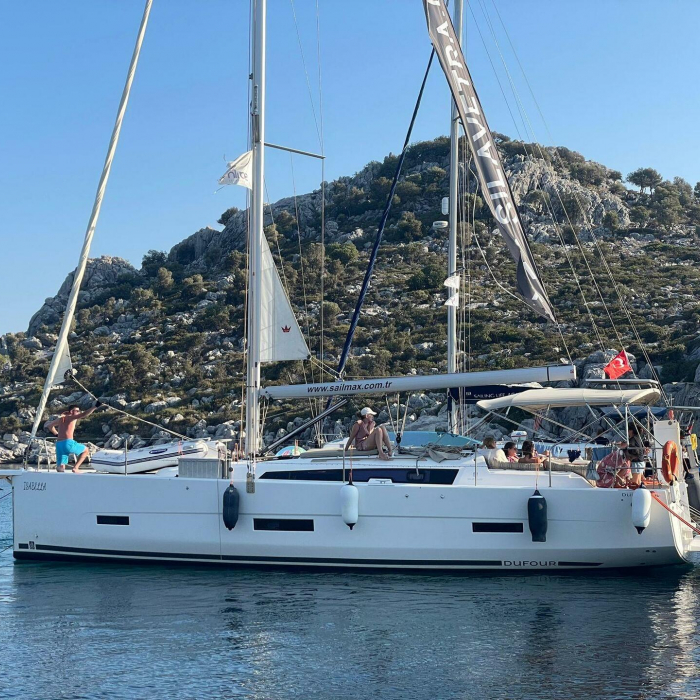 Isabella | Dufour 430 Grand Large photo 2