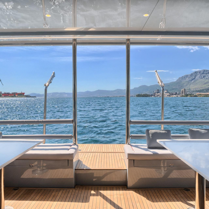 Katamaran | Luna 49 photo 14