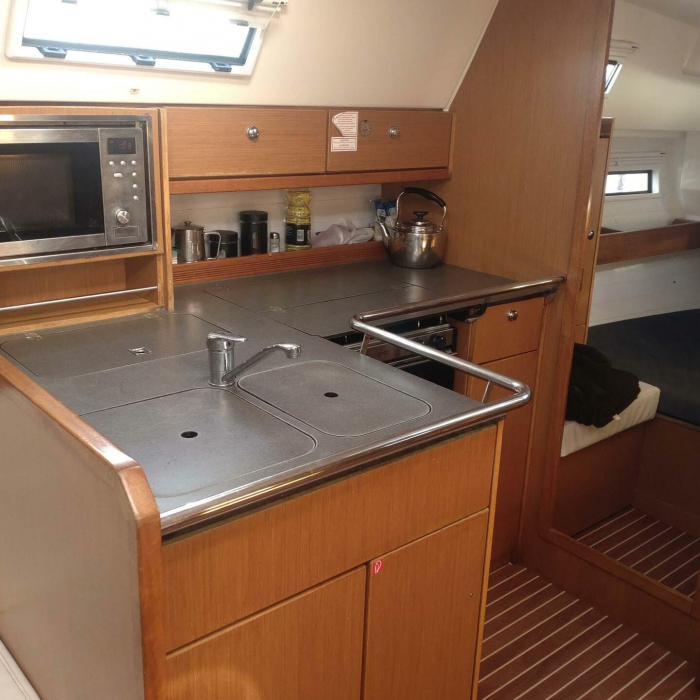 Economy | Bavaria Cruiser 36 photo 7