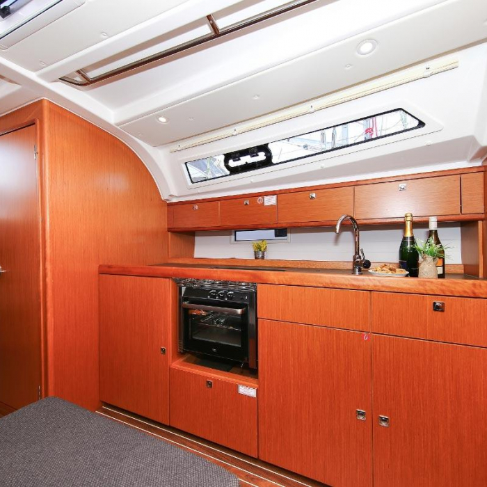 Albatros | Bavaria Cruiser 41S photo 13