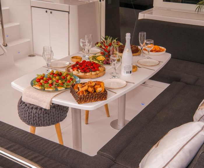 Daphne | Lagoon 52 F photo 9