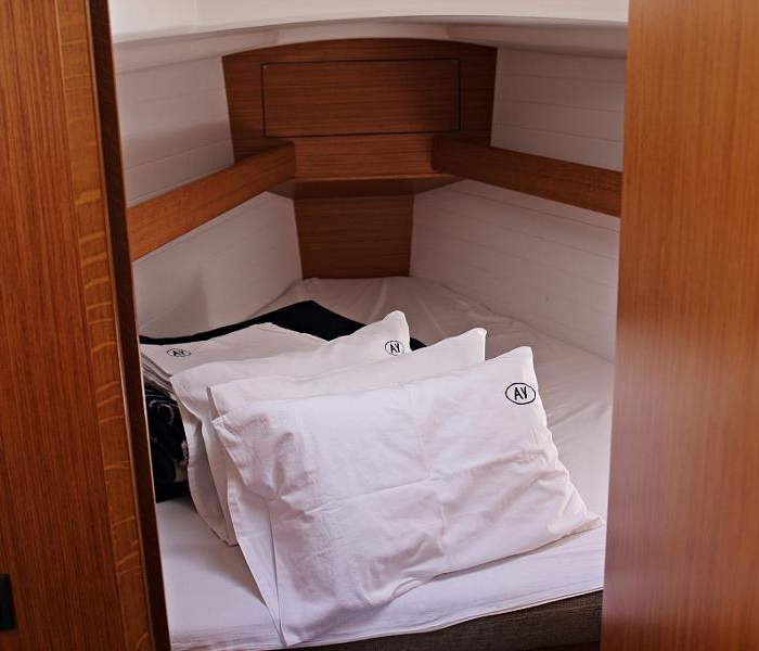 Chiara | BAVARIA C 33 photo 9