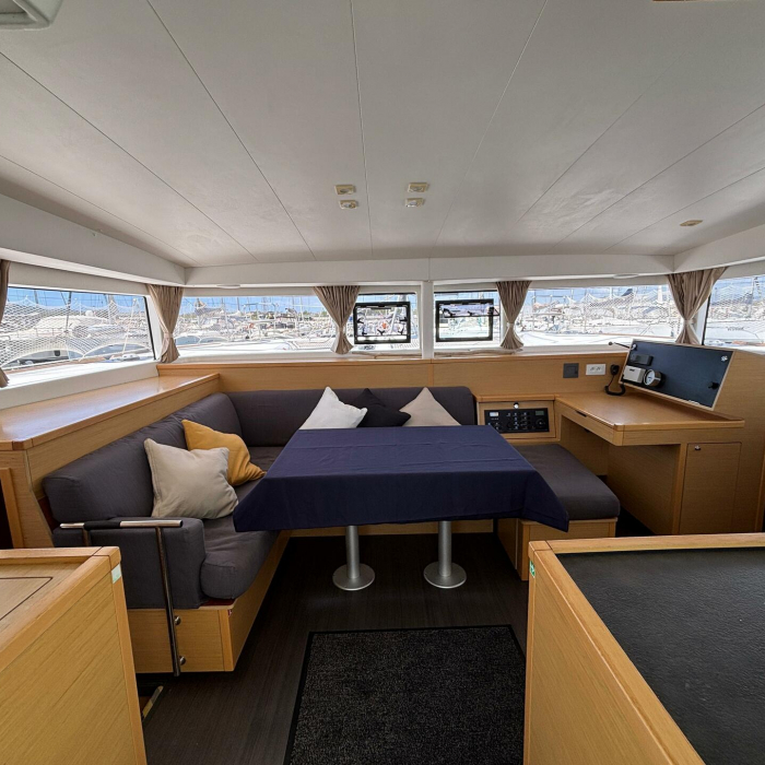 Aragorn | Lagoon 400 S2 photo 17