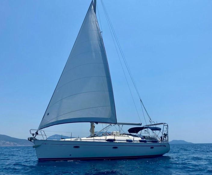 Okeanis S | Bavaria 42 photo 2