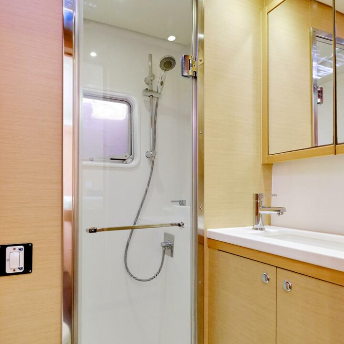 Neptuno | Lagoon 52F photo 19