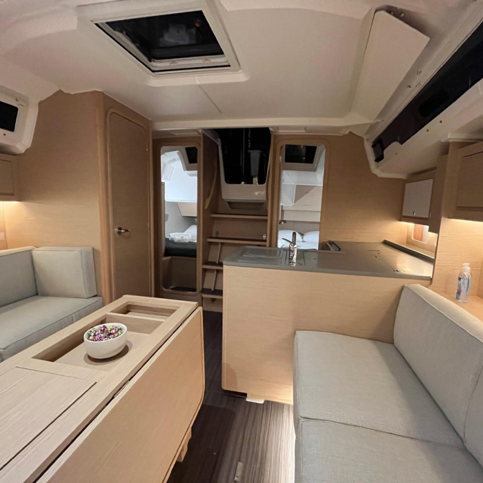 Alma | Dufour 37 photo 6