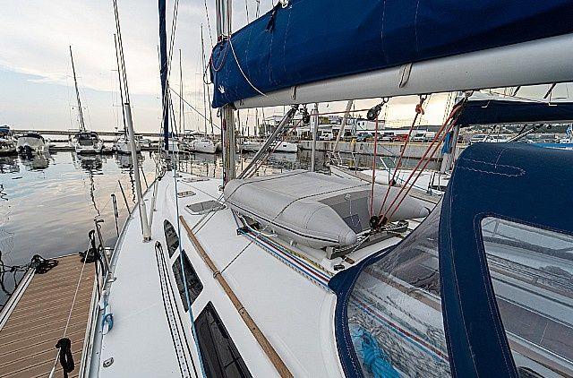 Tatanos | Sun Odyssey 43 photo 7