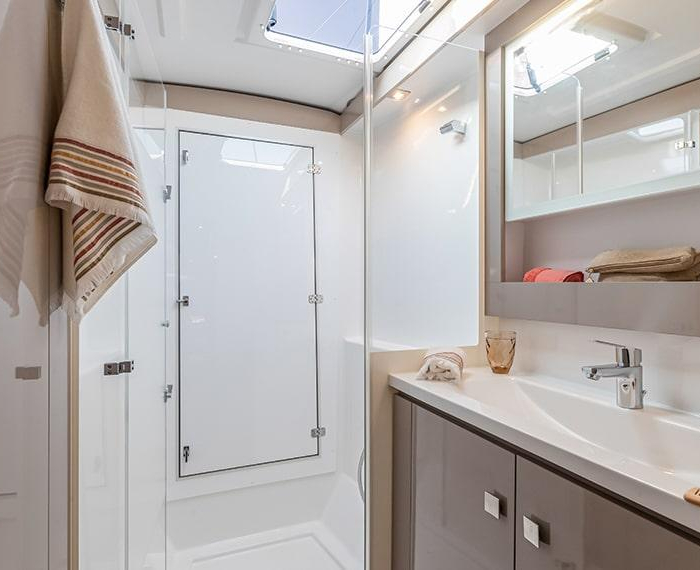 QUARDA JEEPI | Fountaine Pajot Isla 40 photo 10