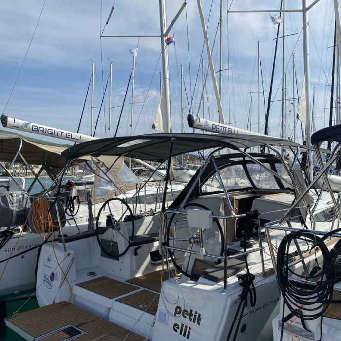 petit elli | Sun Odyssey 349 - 3 cab. photo 3