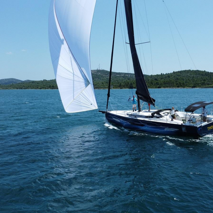 Thor | Elan E6 Performance photo 2