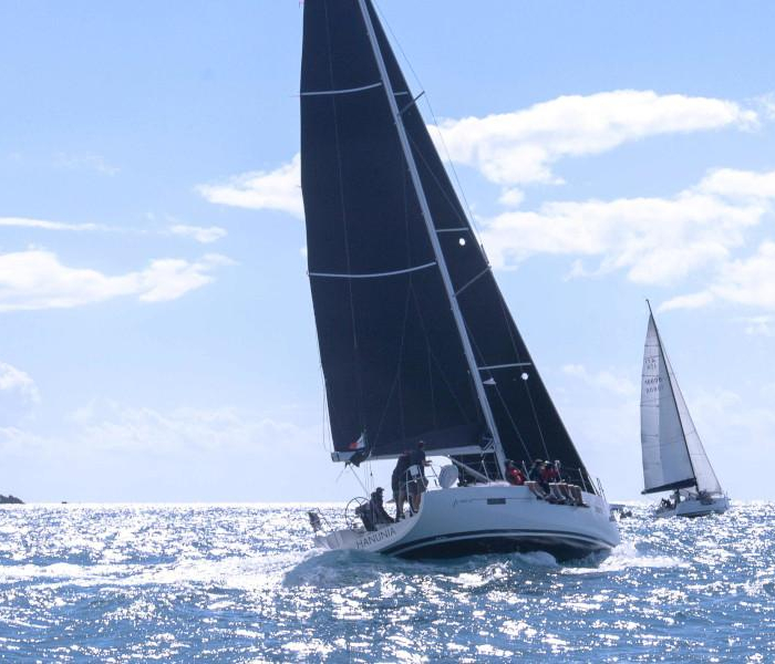 Hanunia | More 40 photo 1