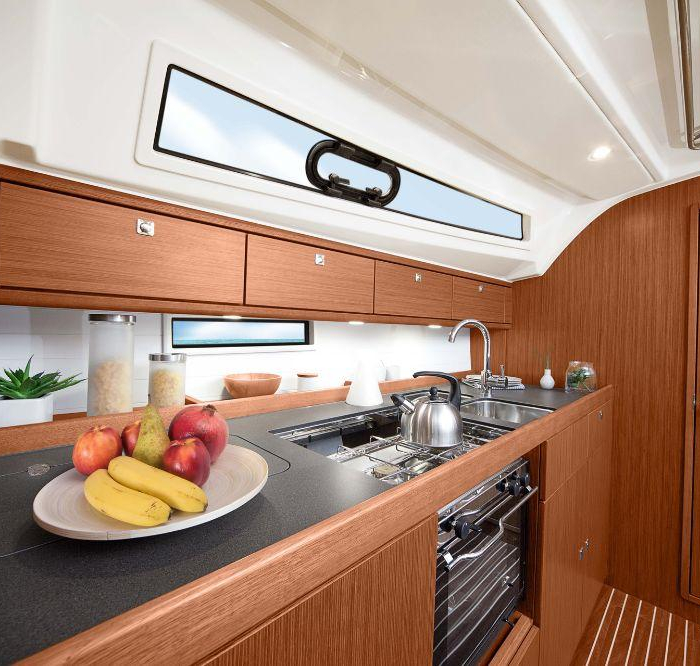 Hermes | Bavaria Cruiser 41 photo 12