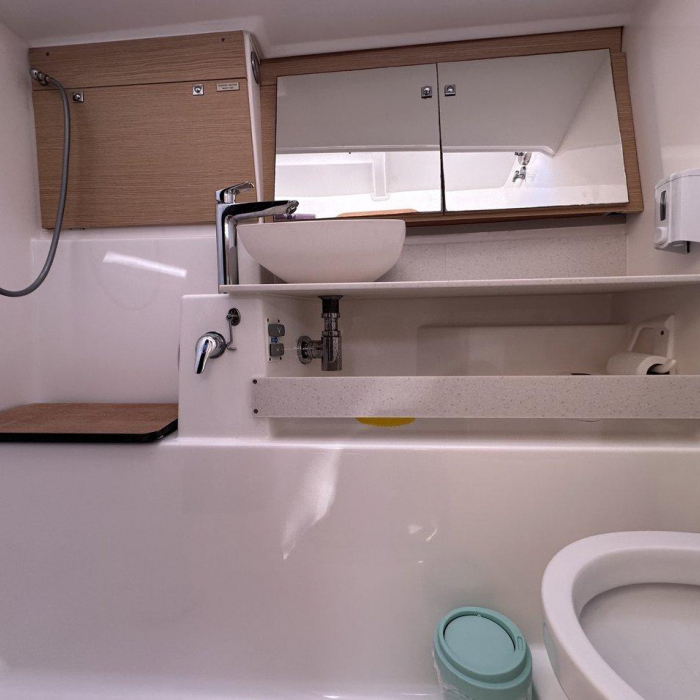 Enki | Dufour 430 photo 6