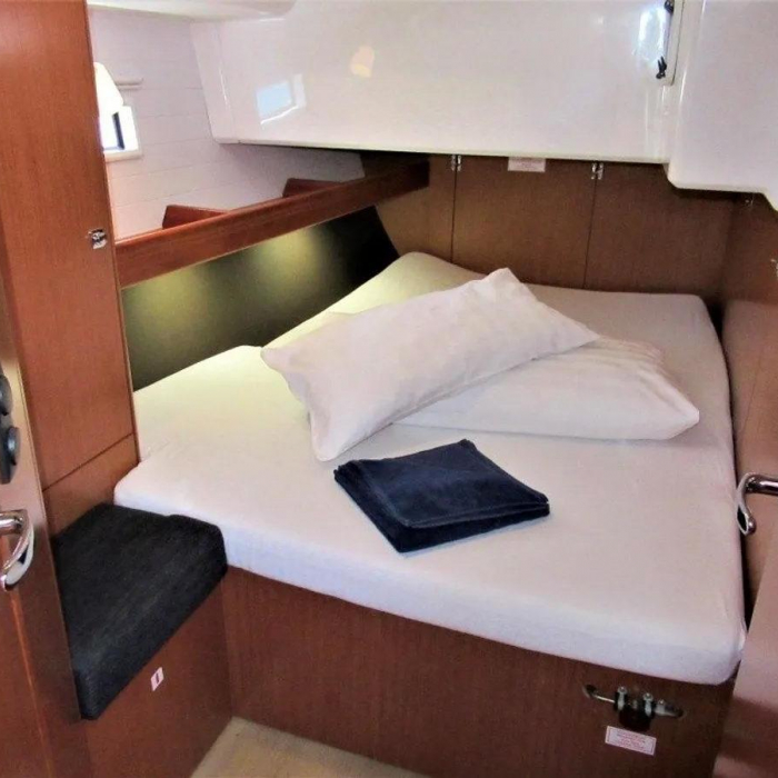 Economy | Bavaria Cruiser 46 photo 7