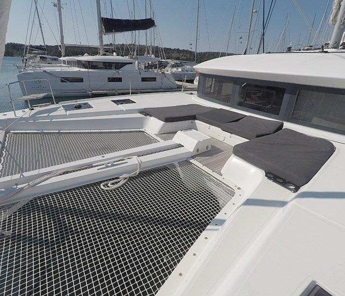 Zuzo I | Lagoon 50 photo 8