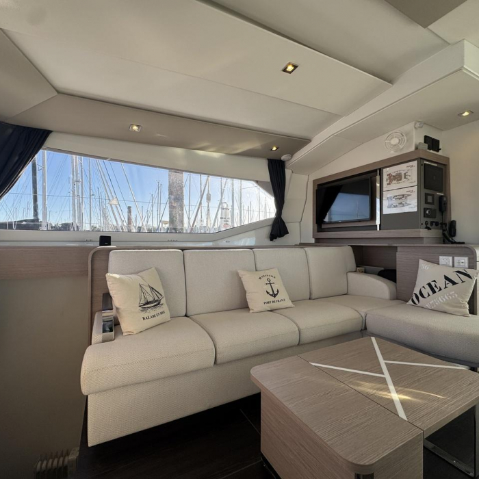 Maeva | Fountaine Pajot Aura 51 photo 15