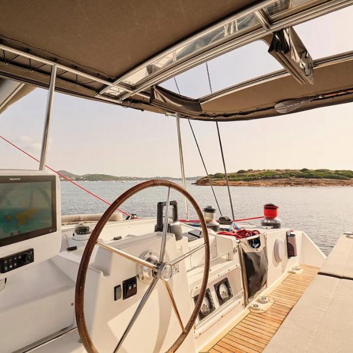 Sophia | Lagoon 50 photo 25