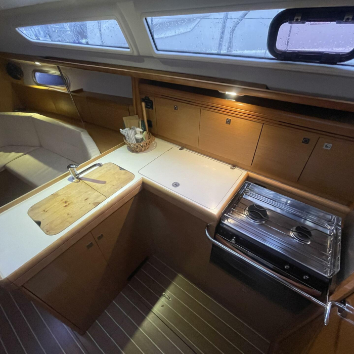 Agatha | Sun Odyssey 36i photo 3