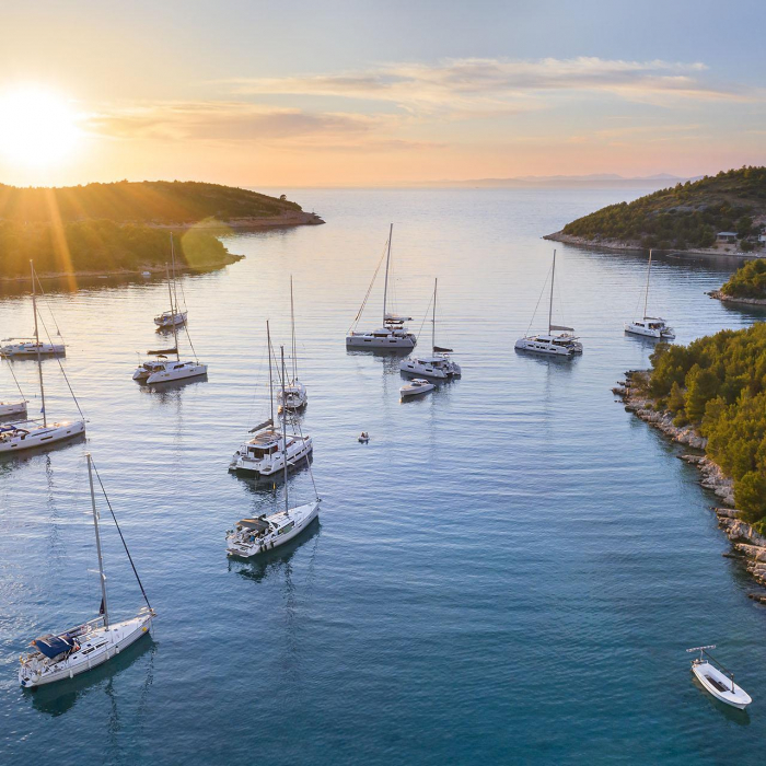 EMERALD GEMINI | Lagoon 52 F owner version photo 29