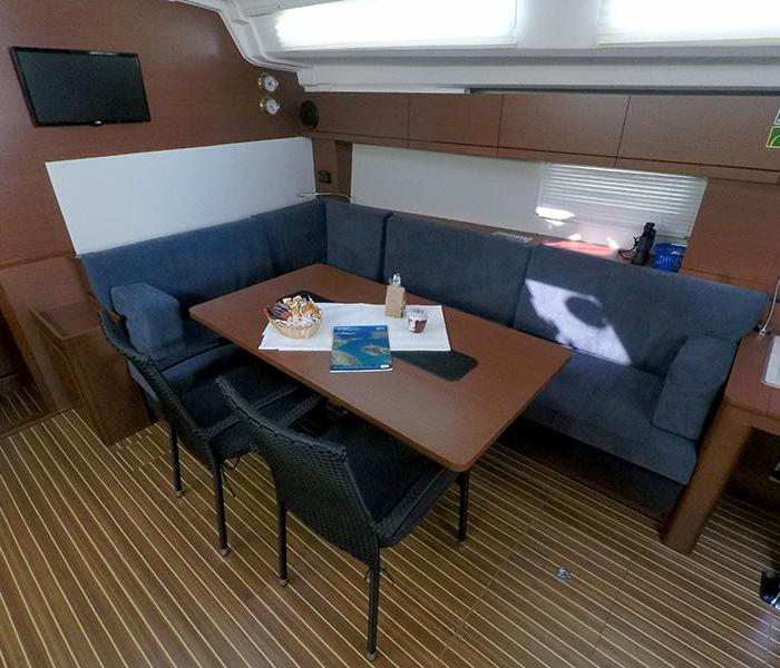 Alian | Hanse 508 photo 9