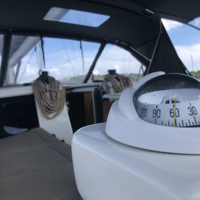 Billywig | Dufour 430 Grand Large photo 8