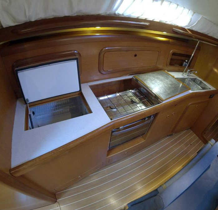 Skalice | Grand Soleil 43 photo 10