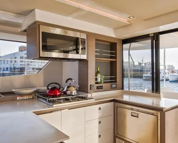 Akula | Leopard 53 PC photo 17