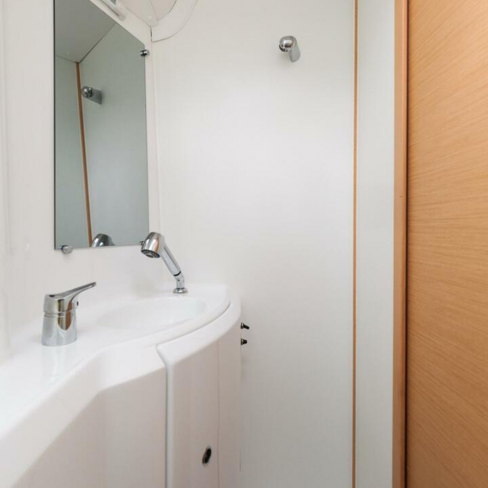 Vienna | Solar Panel, Inverter | Lagoon 380 S2 photo 16