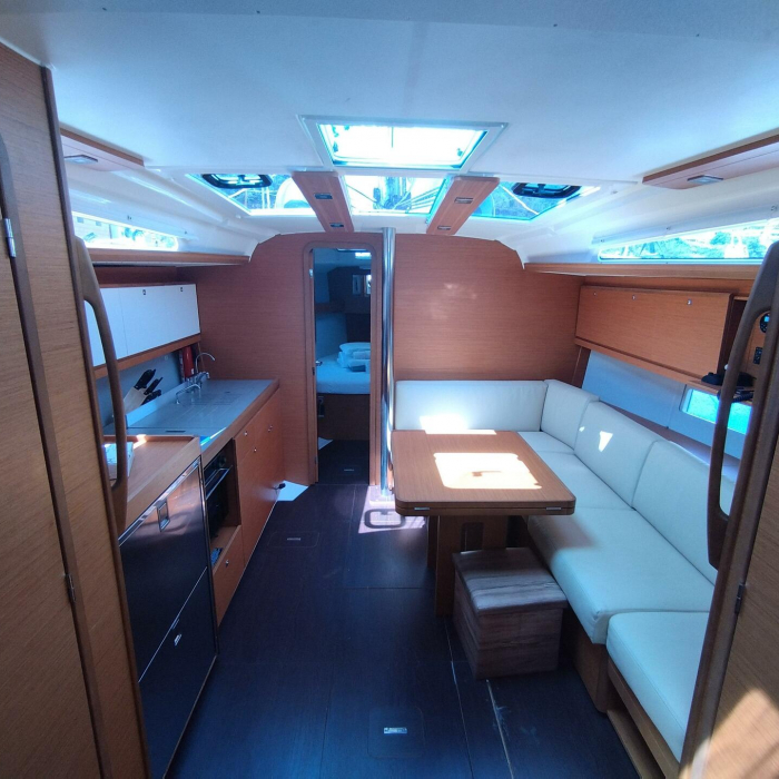 Yaya | Dufour 390 photo 12