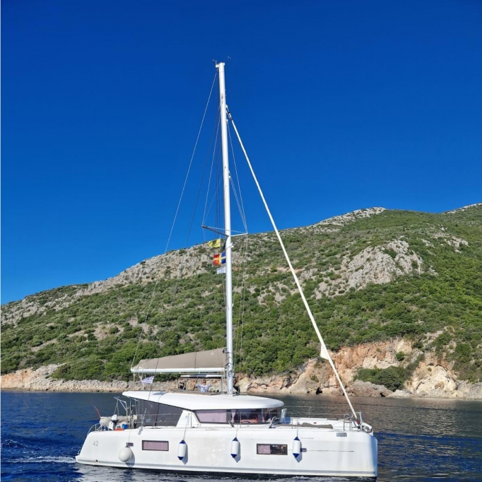 Nyami Nyami | Lagoon 42 photo 1