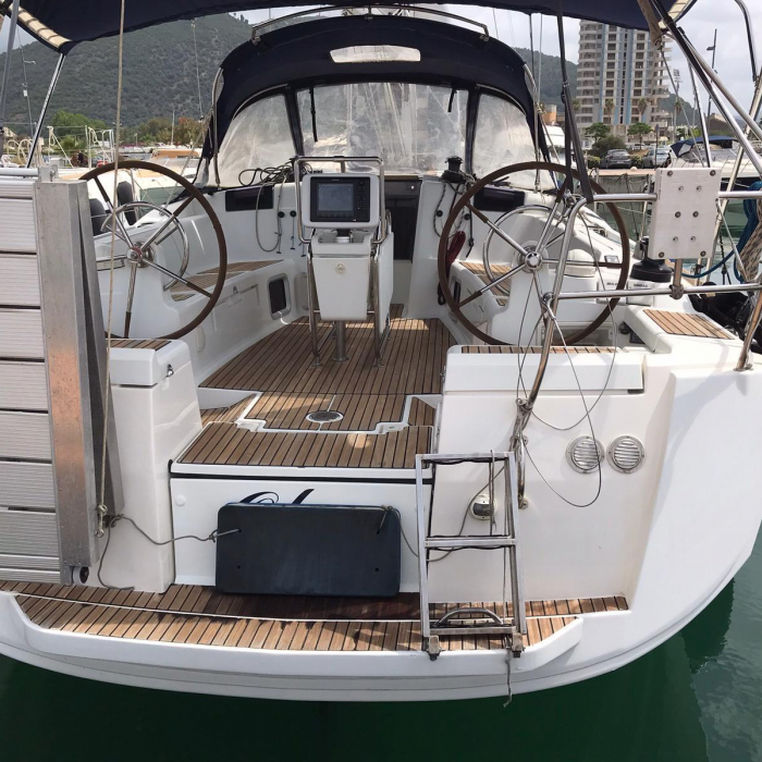 Olga | Sun Odyssey 439 photo 3