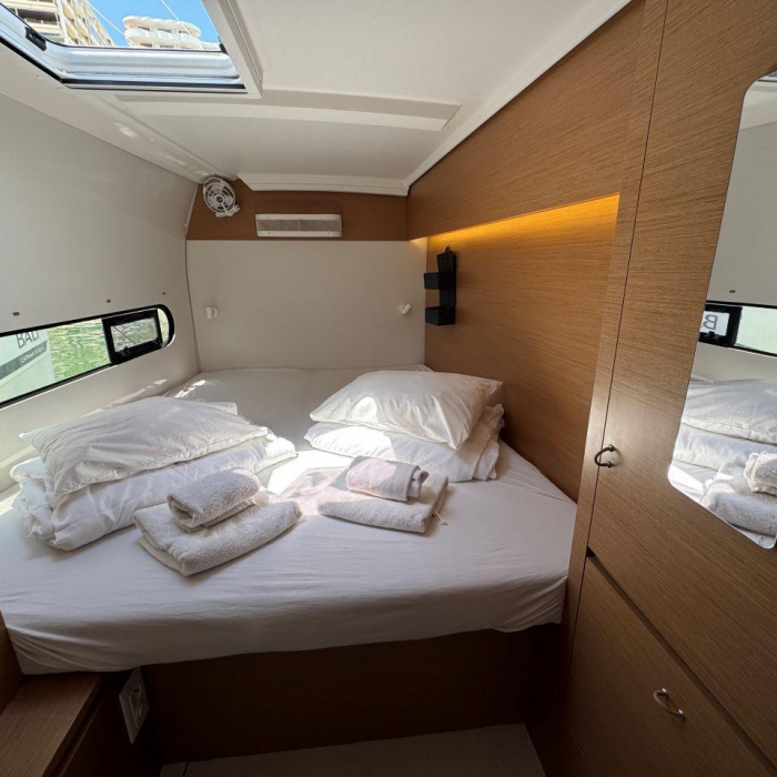 Lady Ellen | Excess 11 - 4 + 2 cab. photo 10