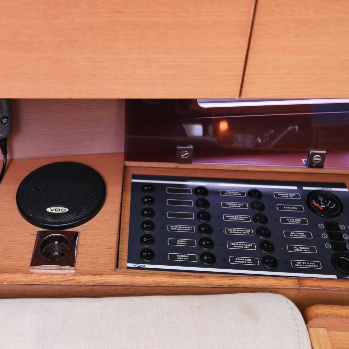 Sweet Lady | Dufour 350 GL photo 19